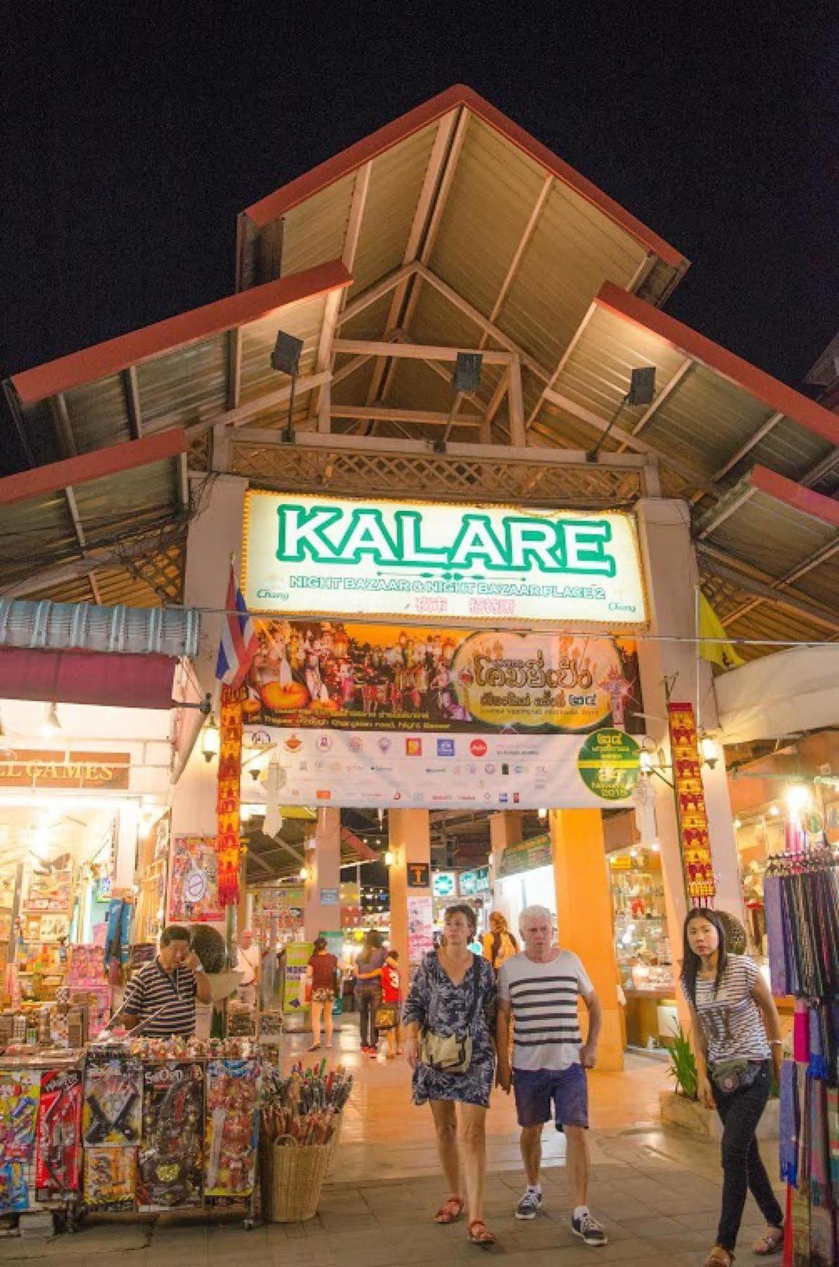 Night Bazaar Place Чиангмай Экстерьер фото
